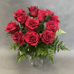 Bukiet 12 czerwonych róż