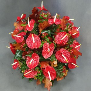 Pogrzebowa wiązanka z czerwonego anturium