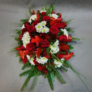 Patriotyczna wiązanka z róż i goździków